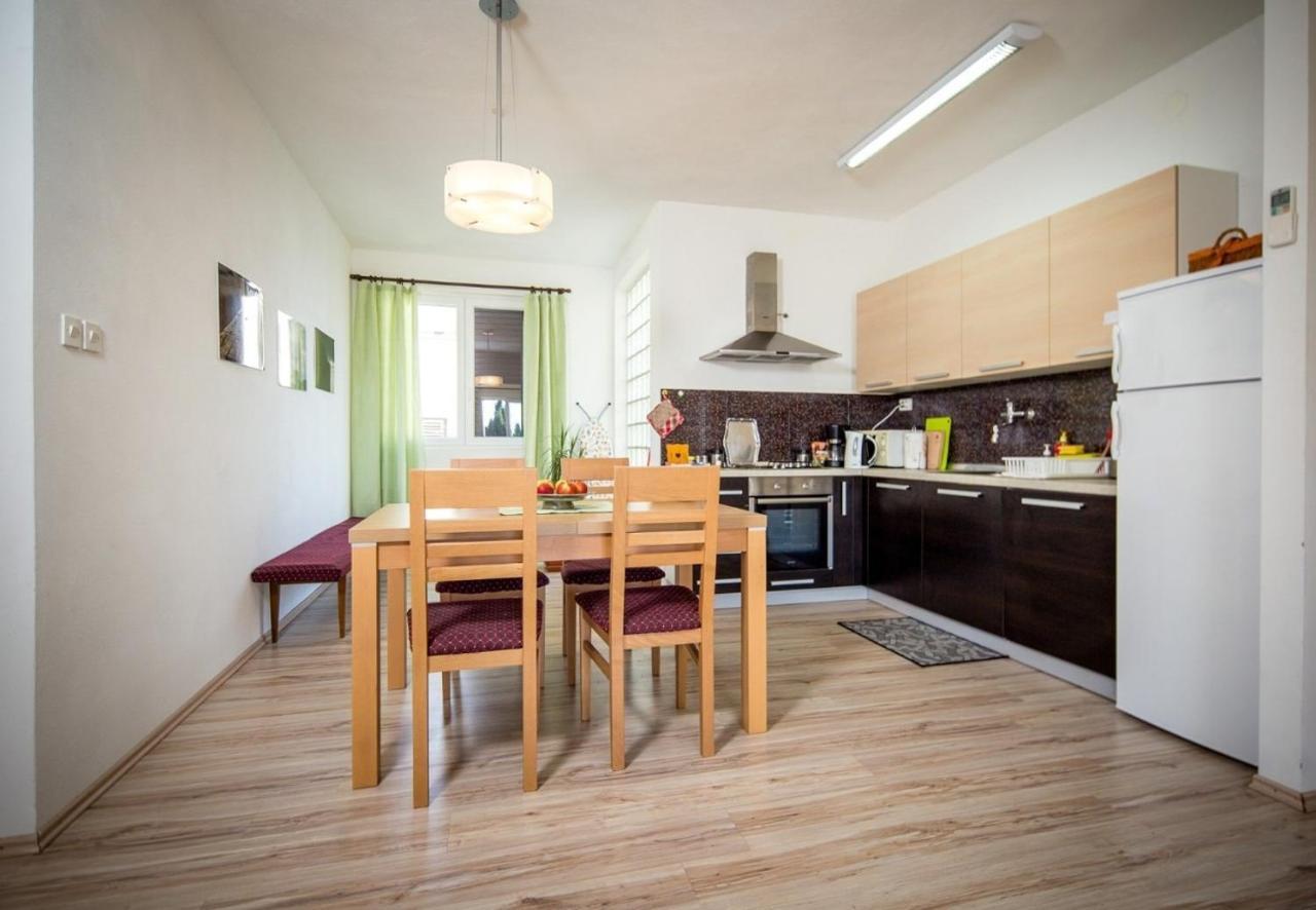 Draga With Sea View, Terrace & Parking * Rovinj